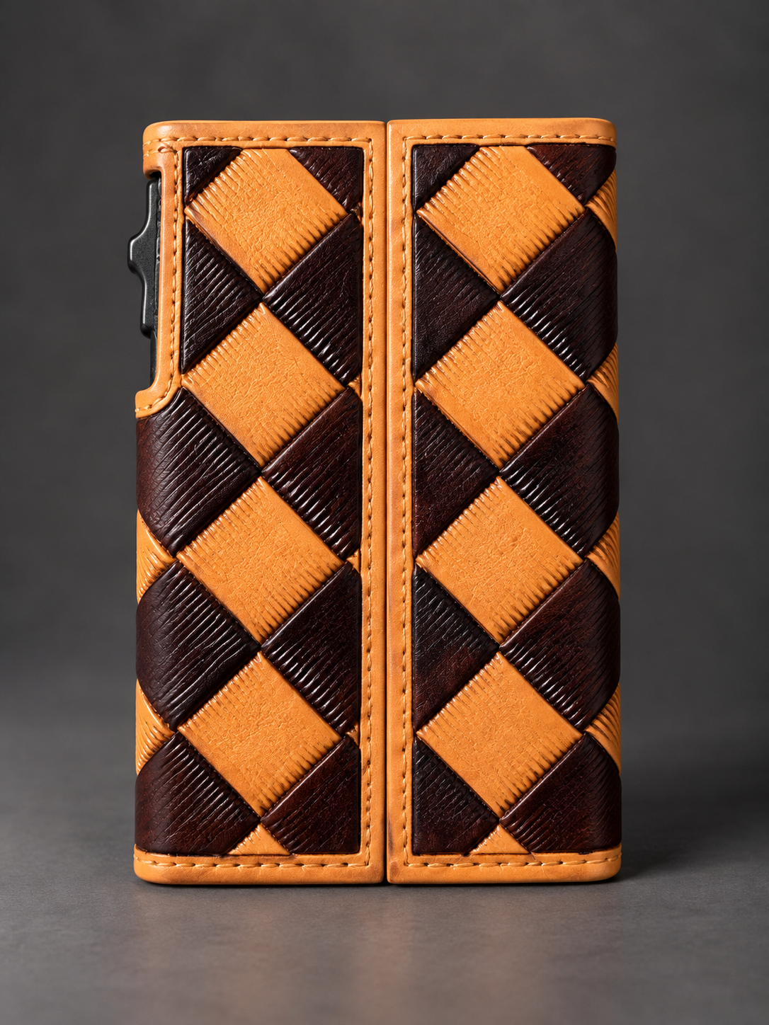 The Saddle Weave Pop-Up Card Holder