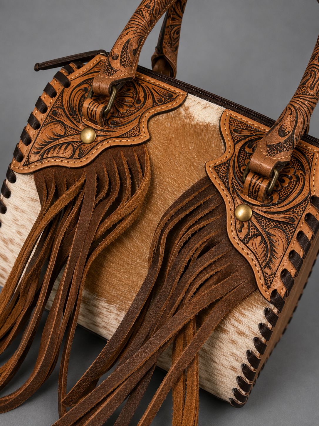 The High Plains XS Cowhide Speedy Bag